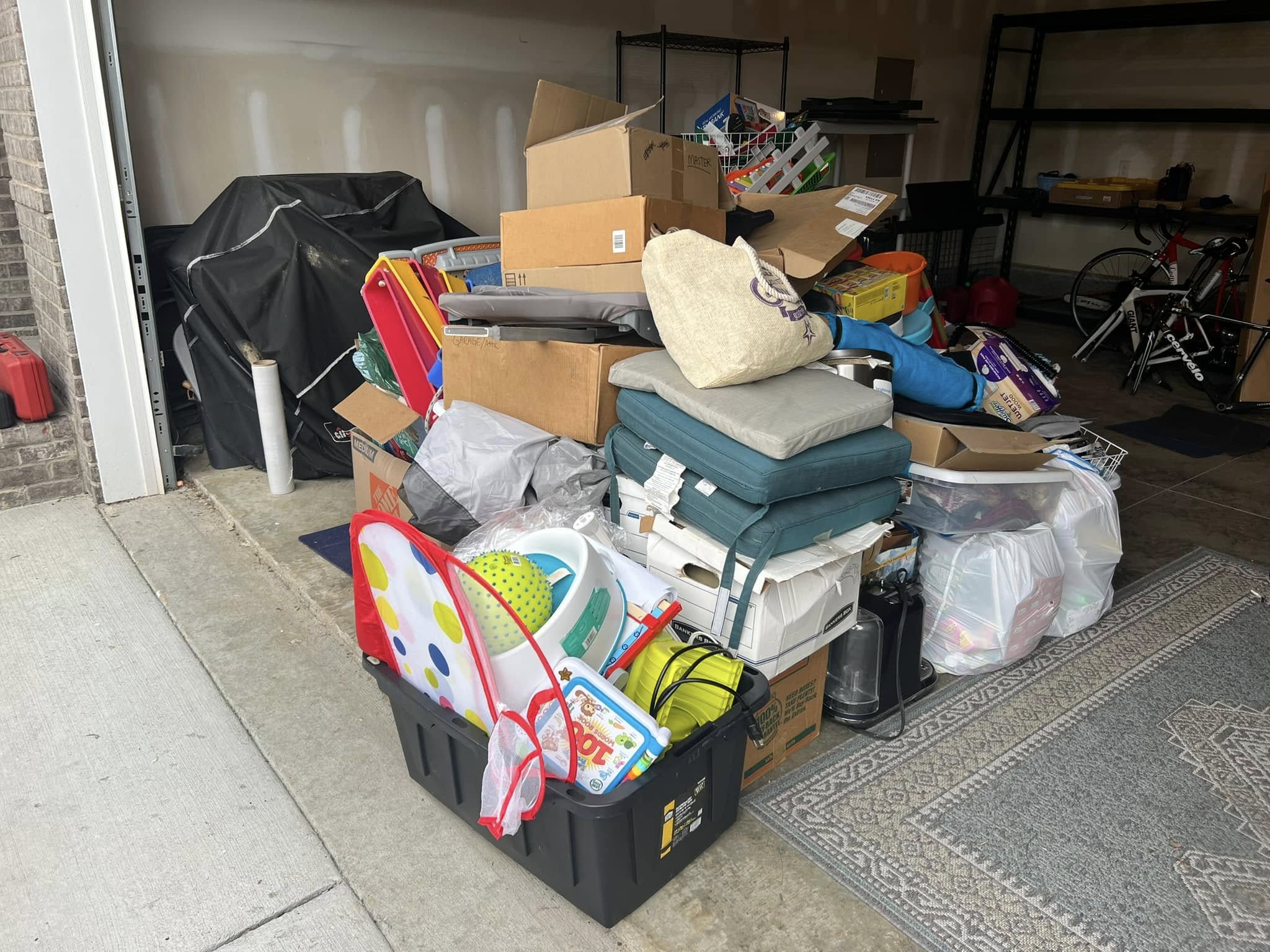 Cluttered space before cleanout service